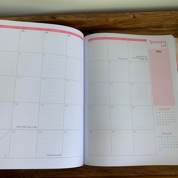 Planner 2021 Busy Bee Notebook π - Picture 8 of 14